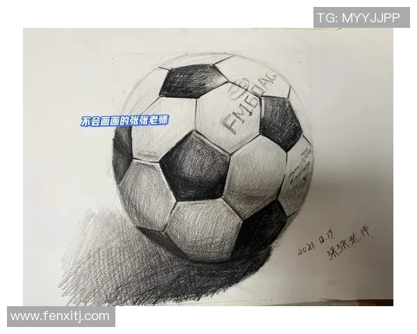 足球明星素描艺术展现球场风采与个人魅力的完美结合
