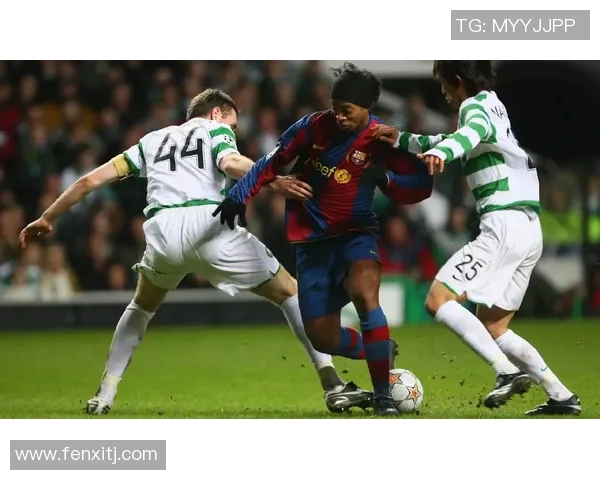 全球足球明星身高排名揭晓大个子球员的实力与魅力分析