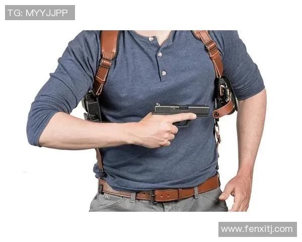 哪个足球明星在繁忙的生活中选择不带保镖展现真实自我